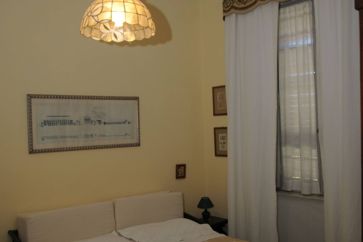 Chambre Double, salle de bains privée