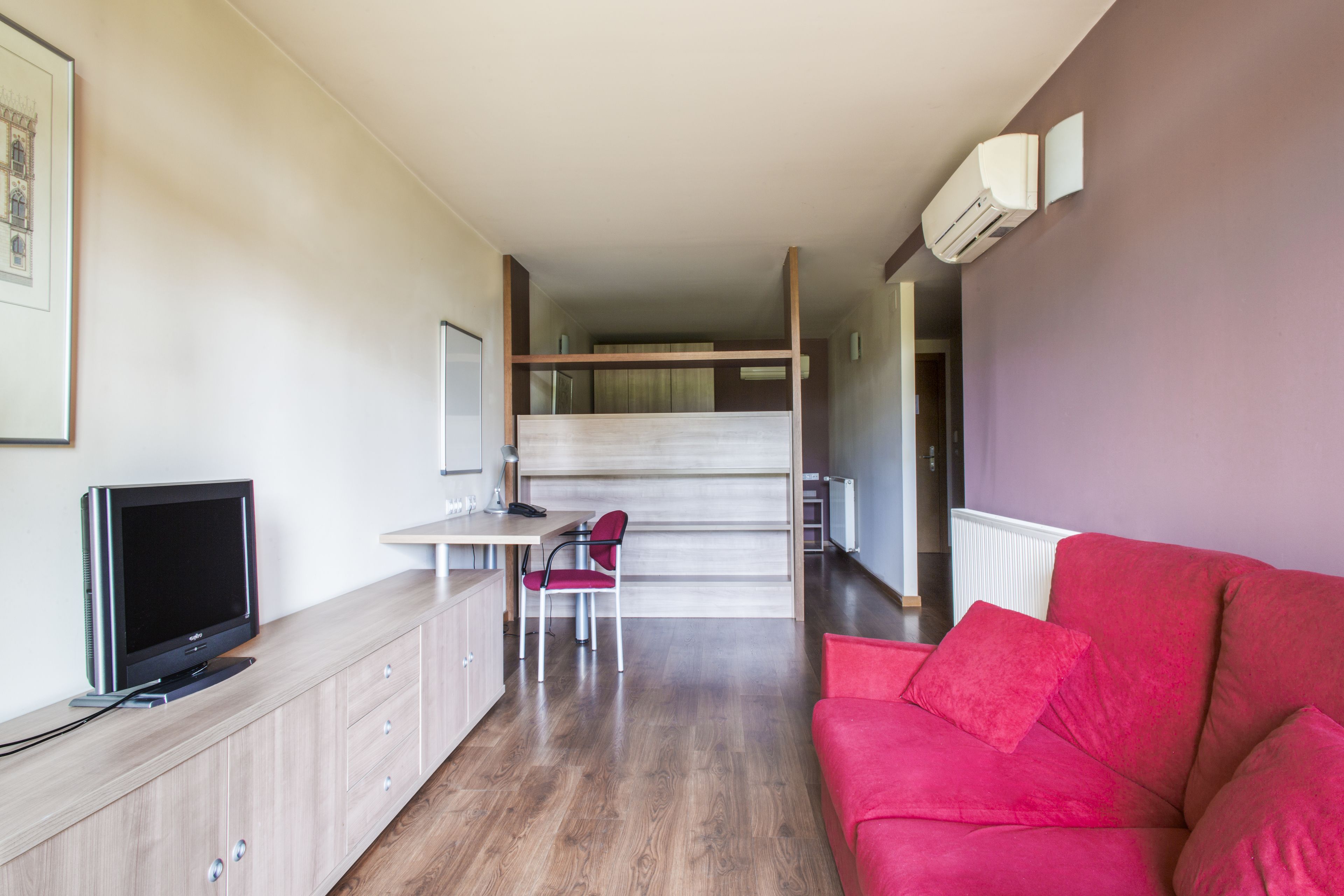 Photo - Residencia Universitaria Resa Hernan Cortes