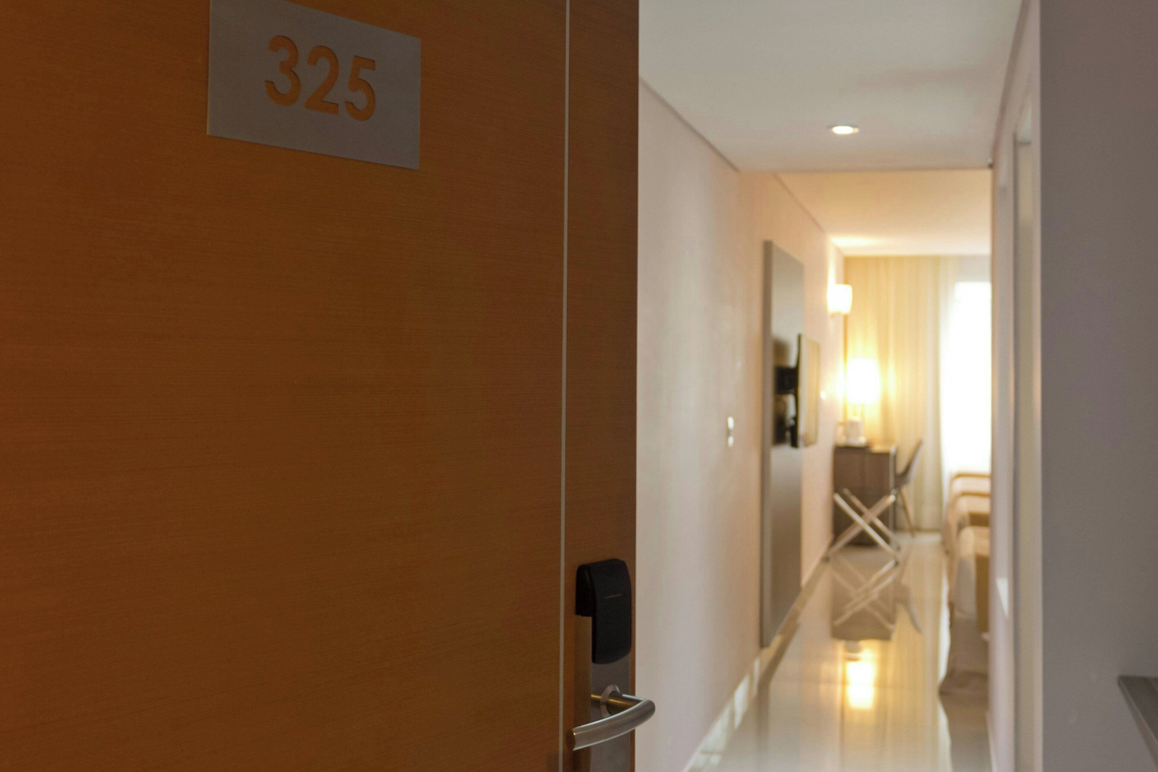 1 bedroom, premium bedding, down duvets, in-room safe