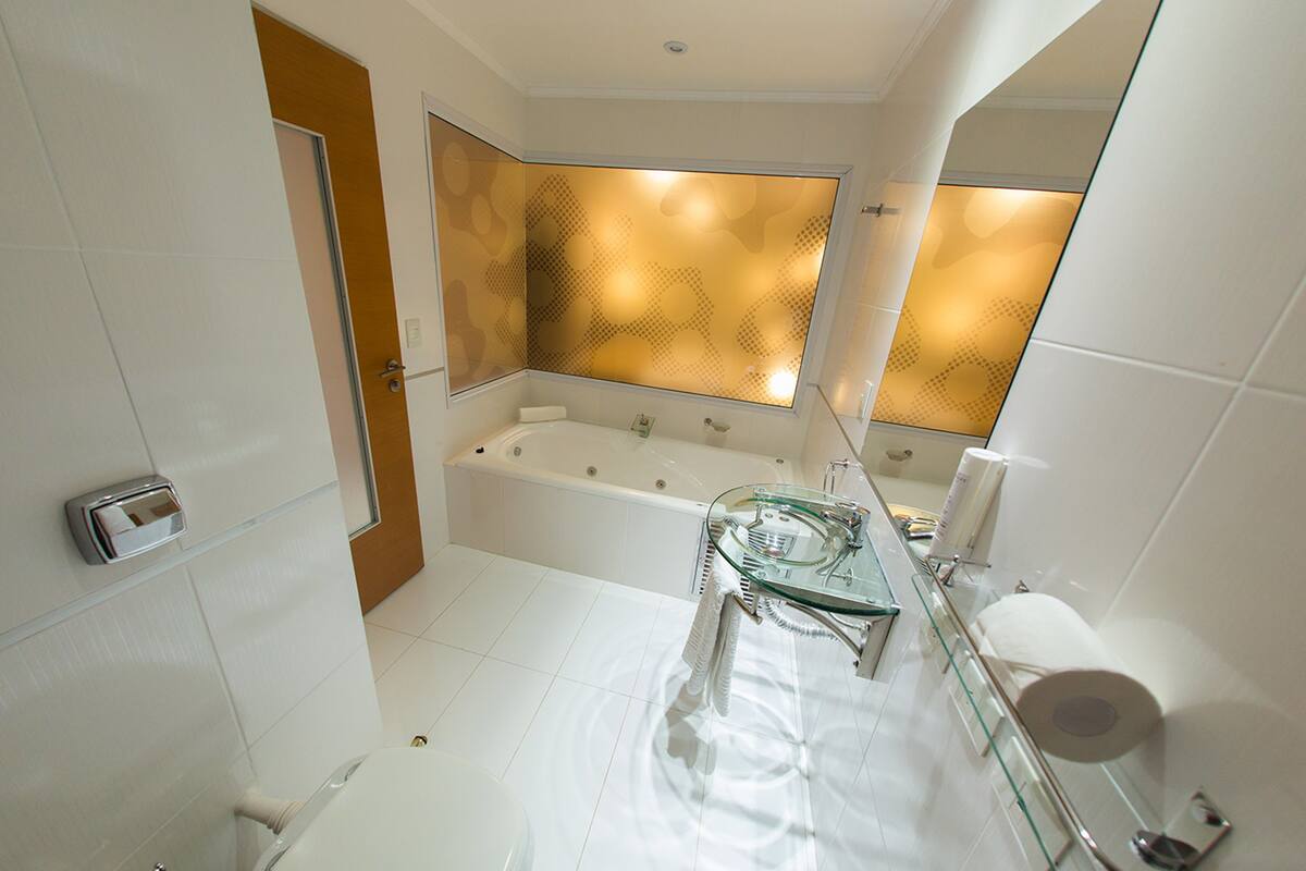 free toiletries, hair dryer, bidet, towels