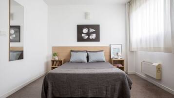 Escritorio y wifi gratis