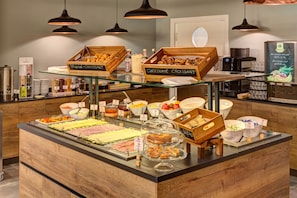 Buffet - Meininger Milano Lambrate (Milan)