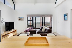 Apartment, 2 Schlafzimmer | Wohnzimmer | Flachbildfernseher, Netflix