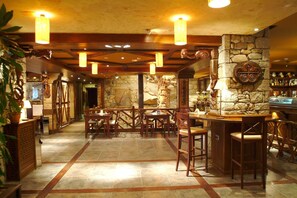 Local cuisine - Hotel Hospital de Benasque (Benasque)