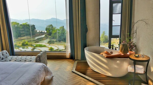 Habitación Deluxe doble | Escritorio, cortinas opacas, wifi gratis