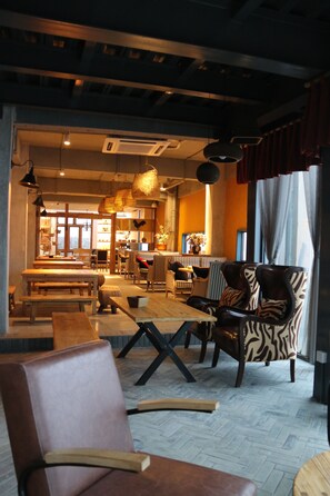 Lobby sitting area - The Twelve Manor•Terraces Lodge (Honghe)