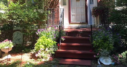 The Pratt Smith House B&B