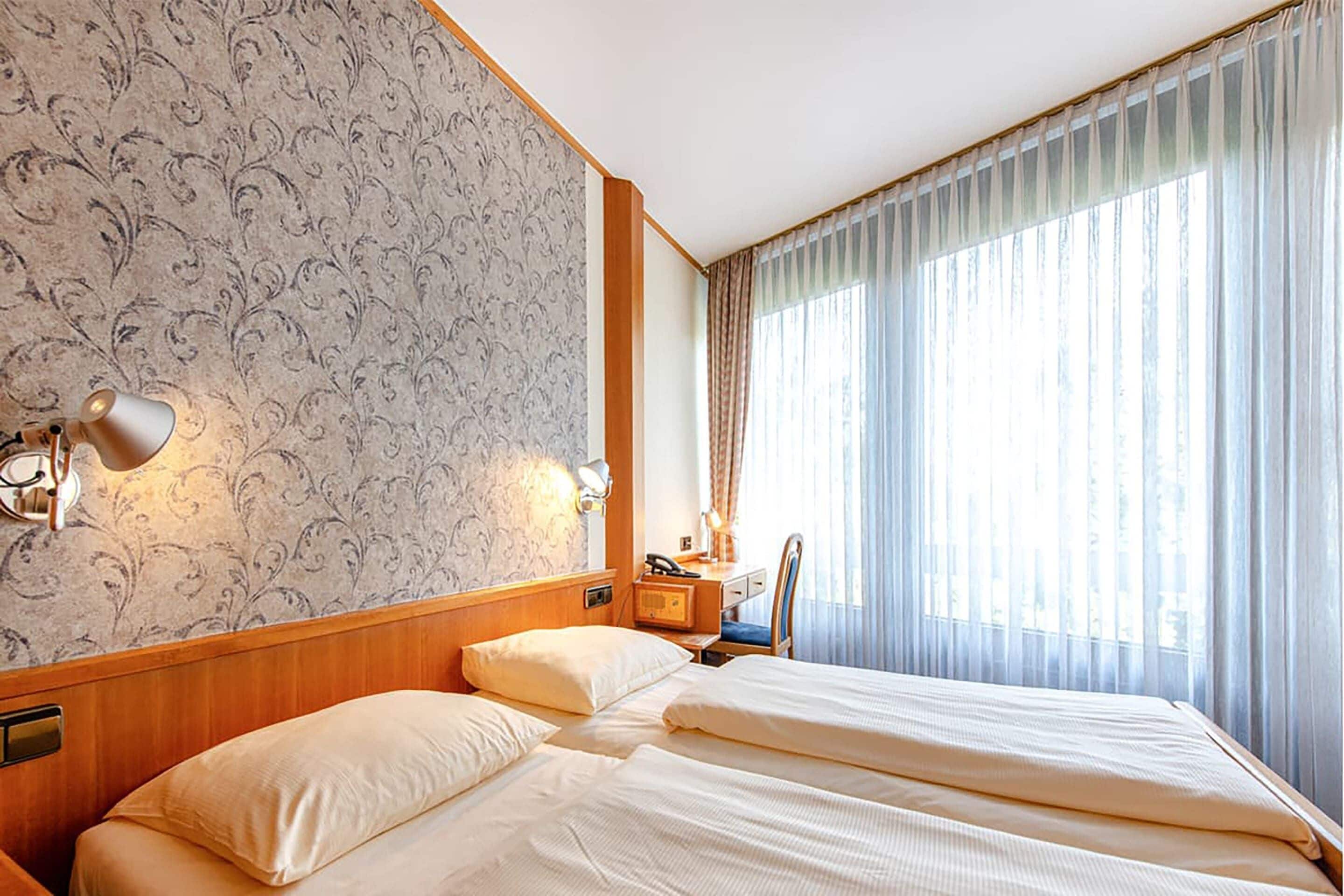 premium bedding, in-room safe, individually furnished, desk