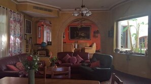 Interior detail - Dar Kamy (Nabeul)