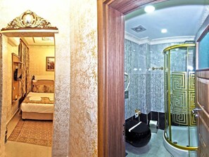 Bathroom - Sirkeci Gar Hotel (Istanbul)
