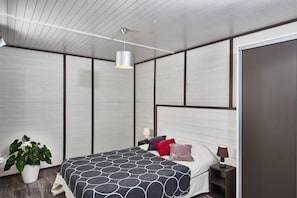 Chalet, Accessible (Ty Pierrot) | Iron/ironing board, free WiFi
