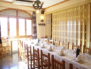 Se sirven desayunos, almuerzos y cenas