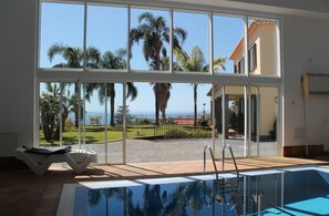 Indoor pool - Villa Luzia by Our Madeira (Funchal)