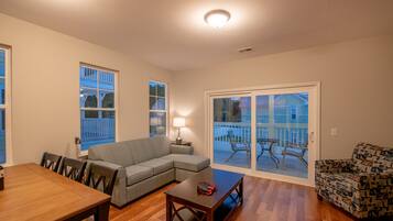 Smart TV, video games