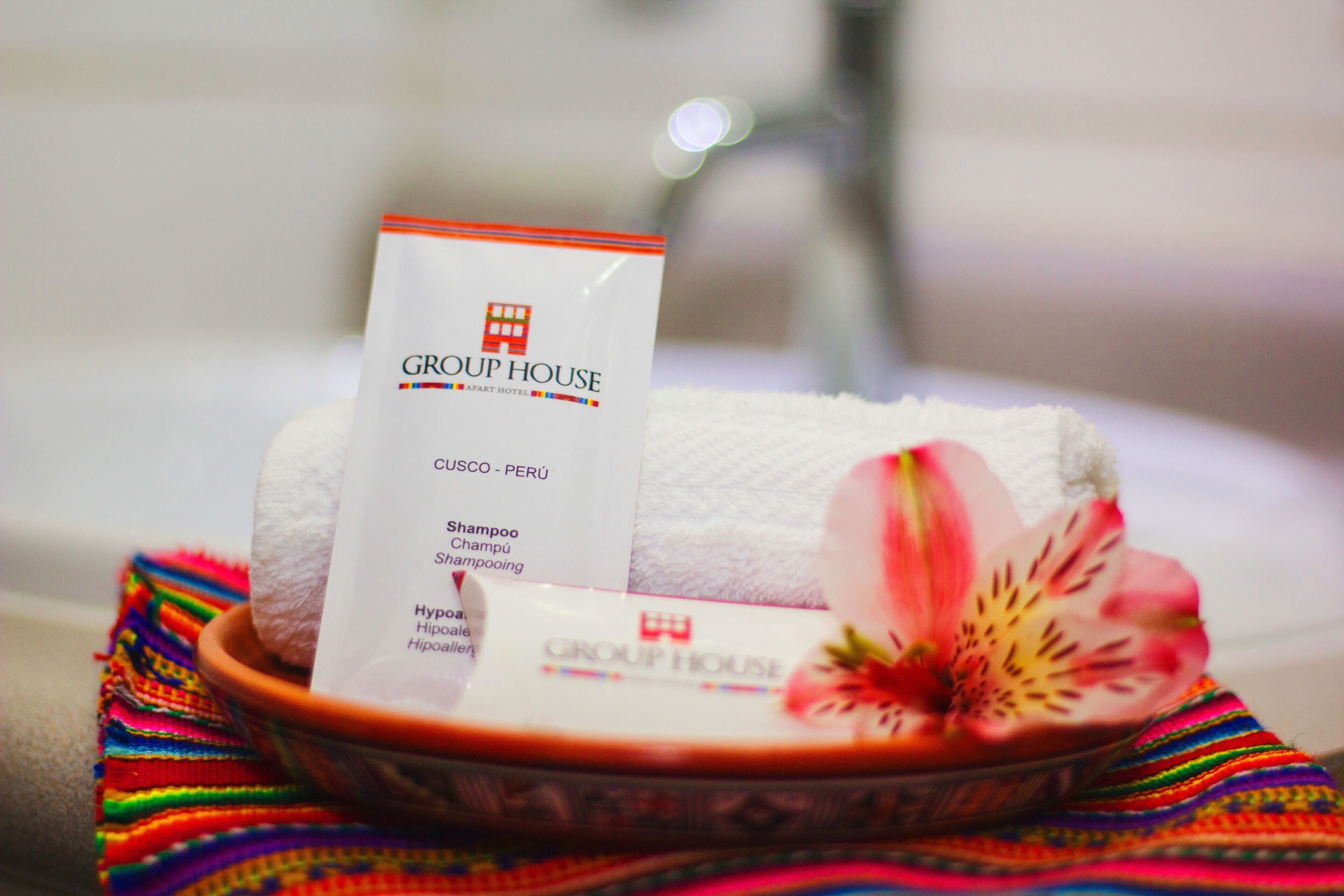 shower, free toiletries, towels