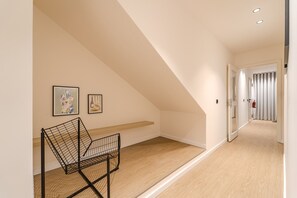 Interior - The Green Room Flats I (Braga)