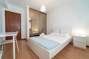 4 chambres, Wi-Fi gratuit, draps fournis