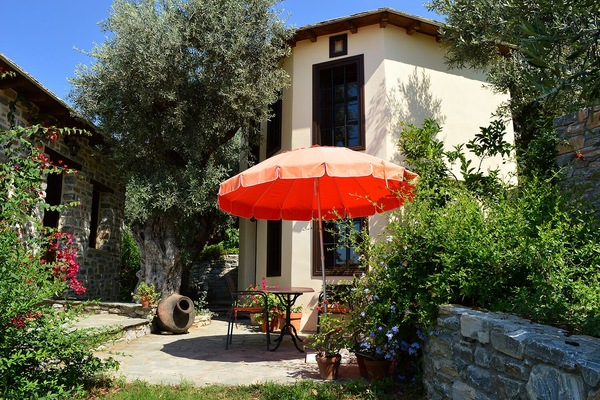 The Lemon House - character cottage