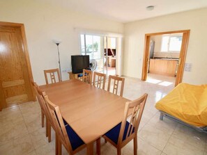 Dining - House with private pool 25min from the beach Port aventura (Ametlla De Mar, L')