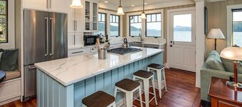 Orcas Island, Juniper House #212
