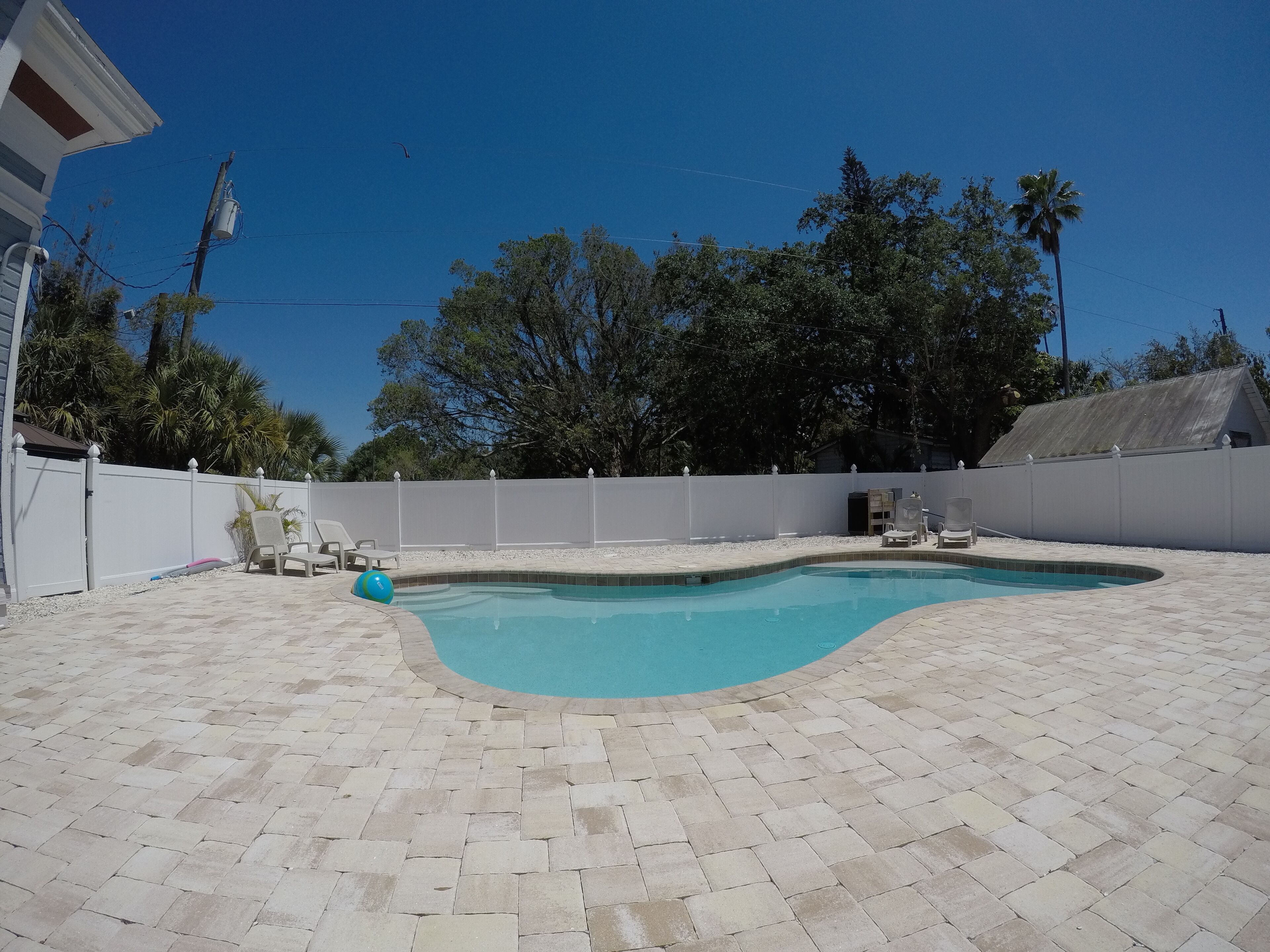 Piscina externa, piscina aquecida