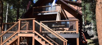 Ideally Located Amazing View Retreat Minutes From Historic Lake City. 