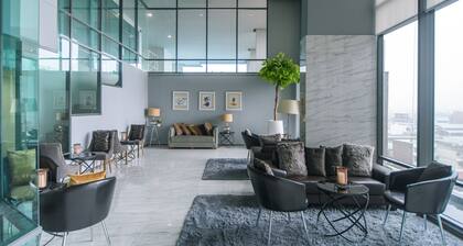 Roomme Hospitality The Rich Branch