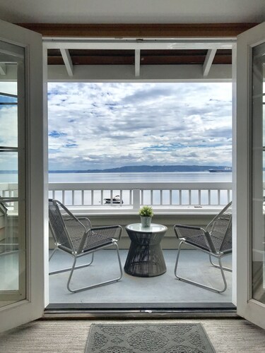 WINTER SALE! 1930’s Beach Front cottage in the unique Three Tree Point area.