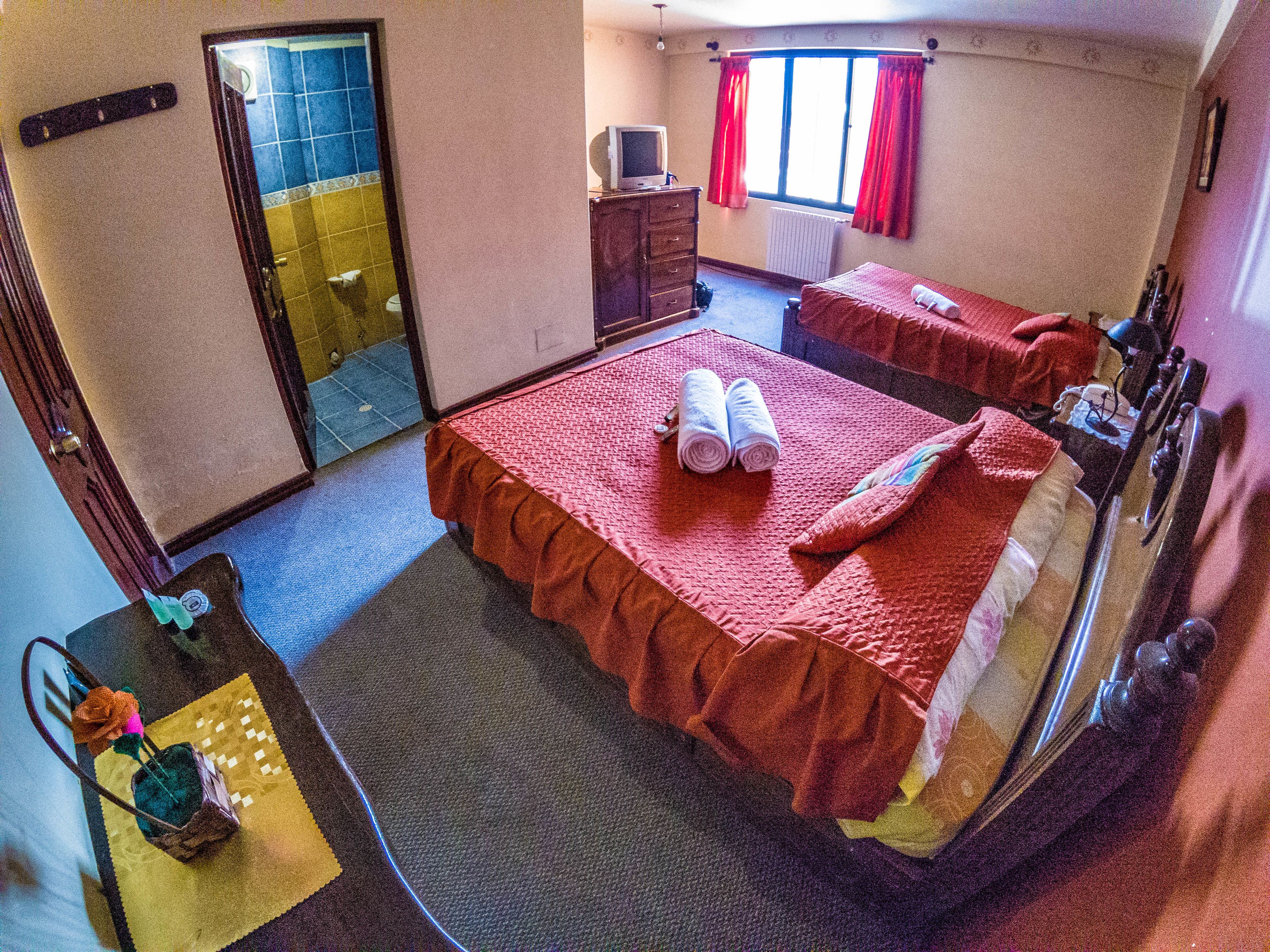 twin room | down duvets, free wifi