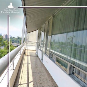 Porch - Suites Melchor Ocampo (Mexico City)