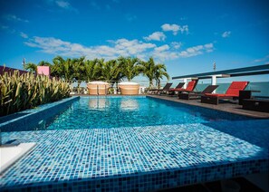 Piscina externa