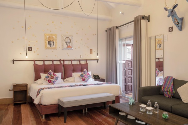 Literie de qualité supérieure, bureau, chambres insonorisées