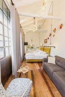 Deluxe Double or Twin Room | Premium bedding, desk, soundproofing, iron/ironing board