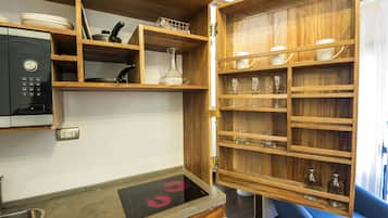 Deluxe Double or Twin Room | Private kitchenette