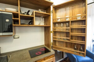Deluxe-Doppel- oder -Zweibettzimmer | Eigene Kochnische