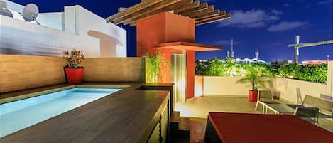 Alberca al aire libre