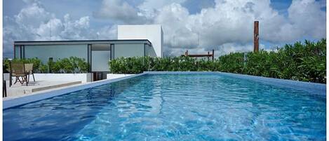 Alberca al aire libre