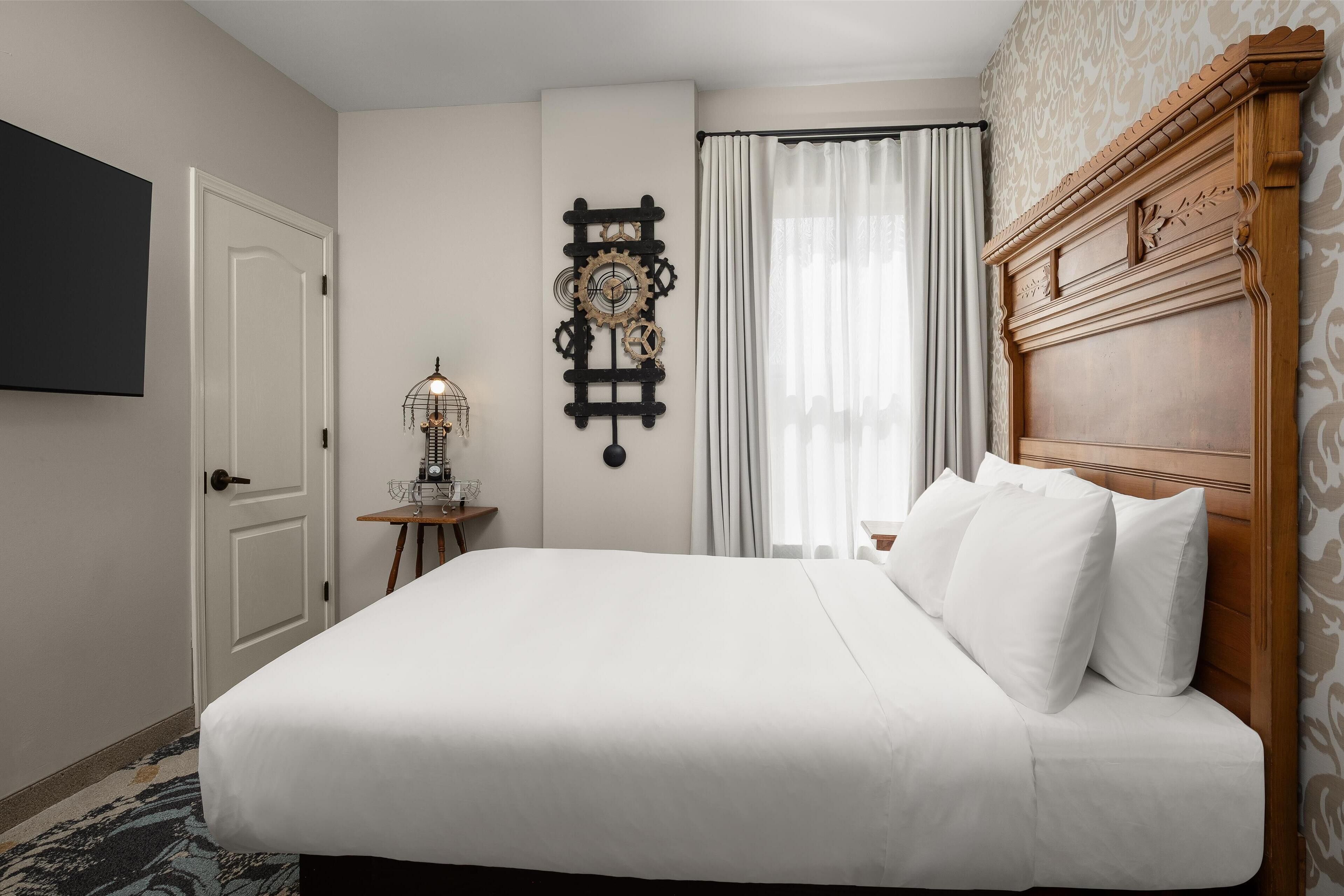 premium bedding, individually decorated, individually furnished