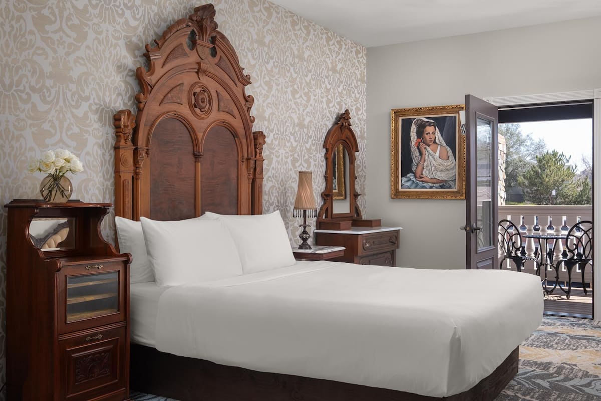 Premium bedding, individually decorated, individually furnished