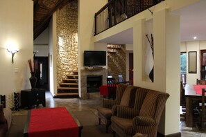 TV - Waterberg INN (Modimolle)