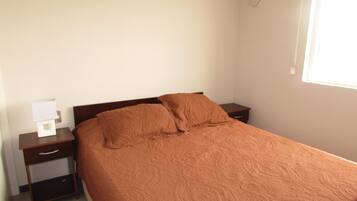 Apartment, 2 Bedrooms, 2 Bathrooms | 2 bedrooms, free WiFi, bed sheets