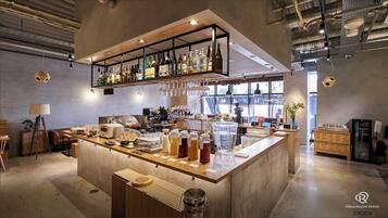 Dagelijks ontbijtbuffet (JPY 2300 per persoon)