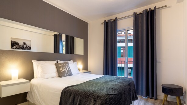 Deluxe Apartment, 1 Bedroom, Patio