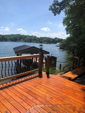 Terrace/patio - Charming Waterfront Home with Sunset Views & Deep Water on Wide Cove. (Moneta)