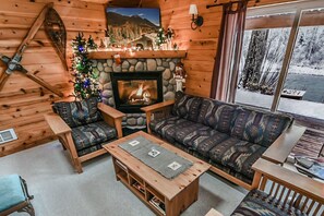 Smart TV, fireplace, video games, Netflix