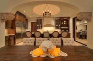 Dining - Ocean View 6BR Casa Bella Villa Includes Pool, Fire Pit, Gourmet Kitchen + More (Palmilla)