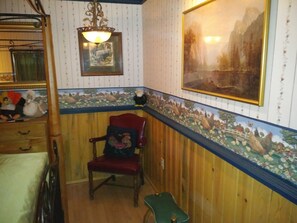 Suite, 1 King Bed, Accessible, Mountain View (Bird Suite) | 1 bedroom, down comforters, pillowtop beds, individually decorated - Anchorage Farm B&B (Pine)
