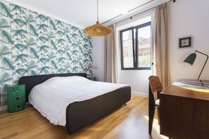3 bedrooms, iron/ironing board, WiFi, bed sheets - Dream apartment with private pool (Lisboa)