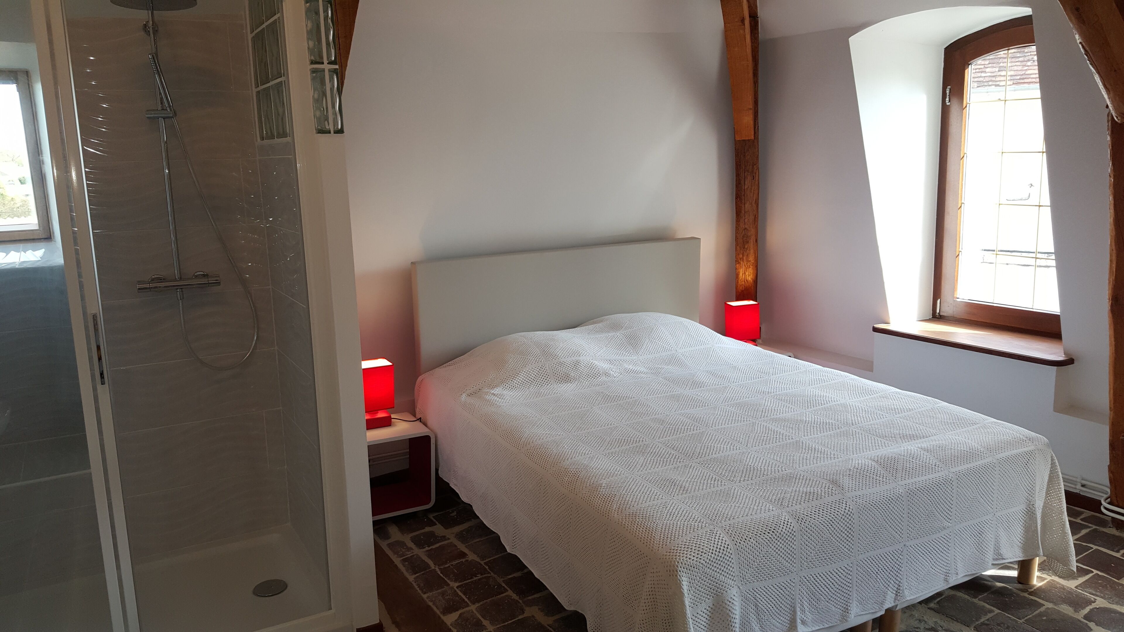 4 camere, culla da viaggio, Wi-Fi gratuito, lenzuola