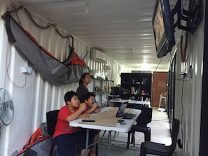 Café da manhã (MYR 15 por pessoa)